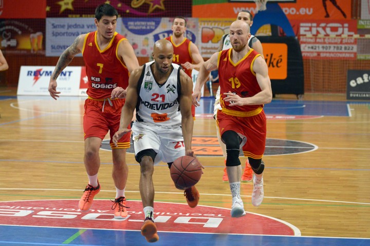 Skončila základná časť SBL. Od soboty husté play off